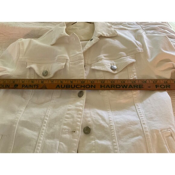 NWT Joes Jeans White Jean Jacket Raw Hem  Jean Size S - Picture 4 of 8